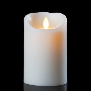 GKI ivory candle
