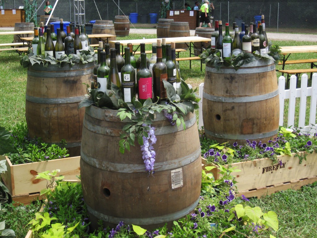 vineyard barrel gardens-300